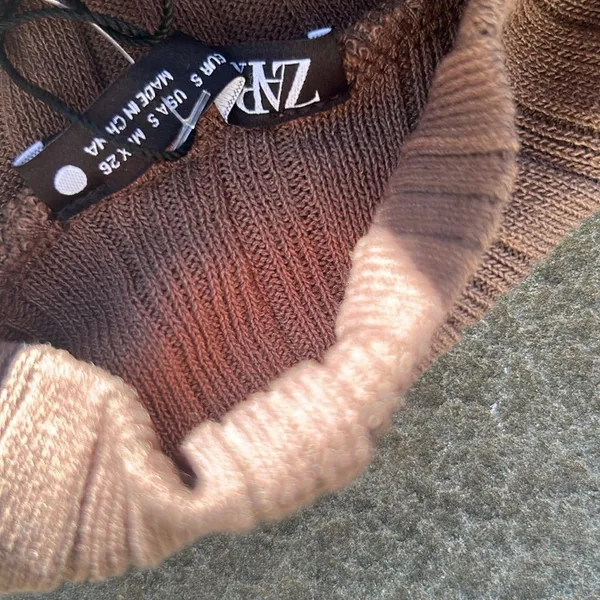 NWT‎ ZARA turtle neck full length sweater top w/ slit - Image 4