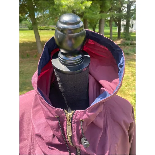 L.L. Bean Plum Hooded Utility Anorak with Navy Trim Vintage Unisex Windbreaker - Image 3