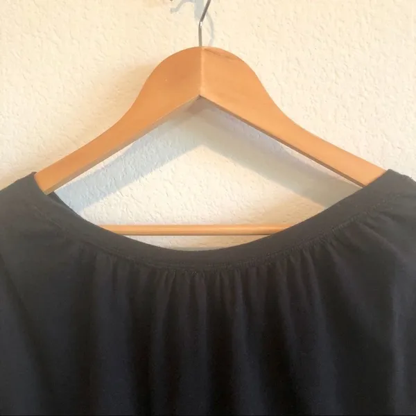 Anthropologie Postmark bell sleeve black crop top M - Image 4
