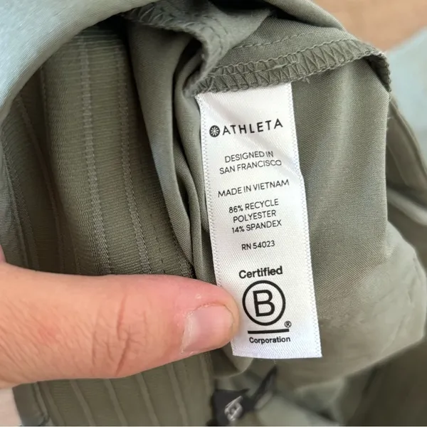 athleta tribeca utility crop laurel olive pants - Image 7