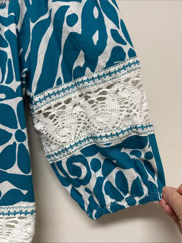 Rachel Zoe Teal Printed Peasant Linen Top with Lace Trim 3/4 Sleeves size L - Image 4