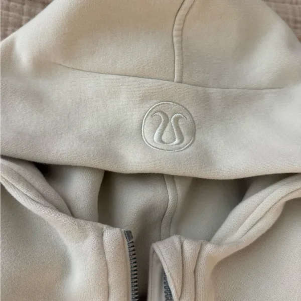 Lululemon Scuba Oversized Half Zip Hoodie. Bone color. Size M/L - Image 6