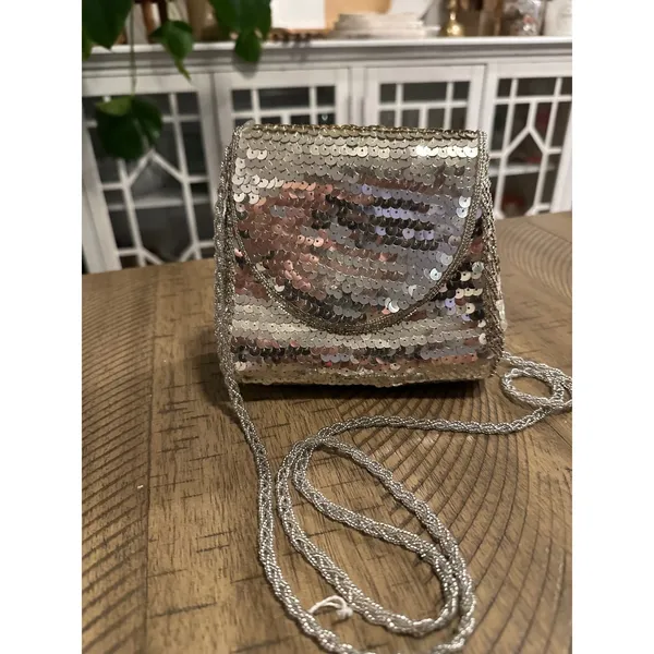 Vintage Silver‎ Sequin & Bead Crossbody Mini Bag // Y2K Disco Glam Evening Purse - Image 5