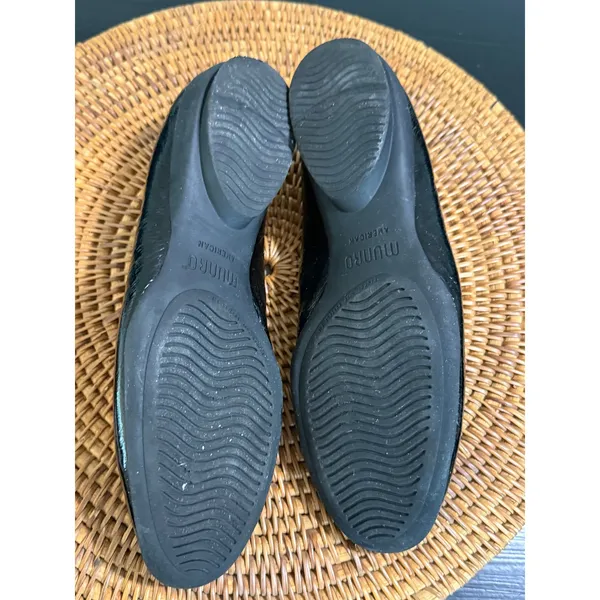 Munro American Black Patent Lizard Embossed Loafers Silver Hardware 8.5M - Image 5