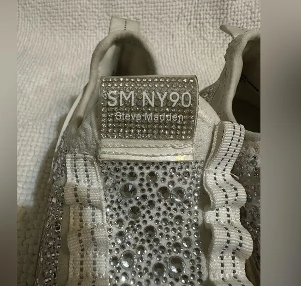 Steve Madden Maxima Aggrsv Sneaker size 6M - Image 6