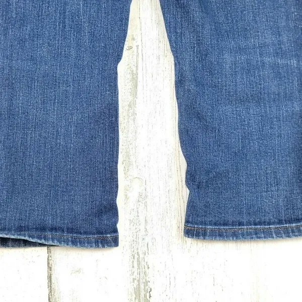 Levi’s Demi Curve Classic Rise Straight Leg Jeans Women’s Size 10 Blue - Image 7
