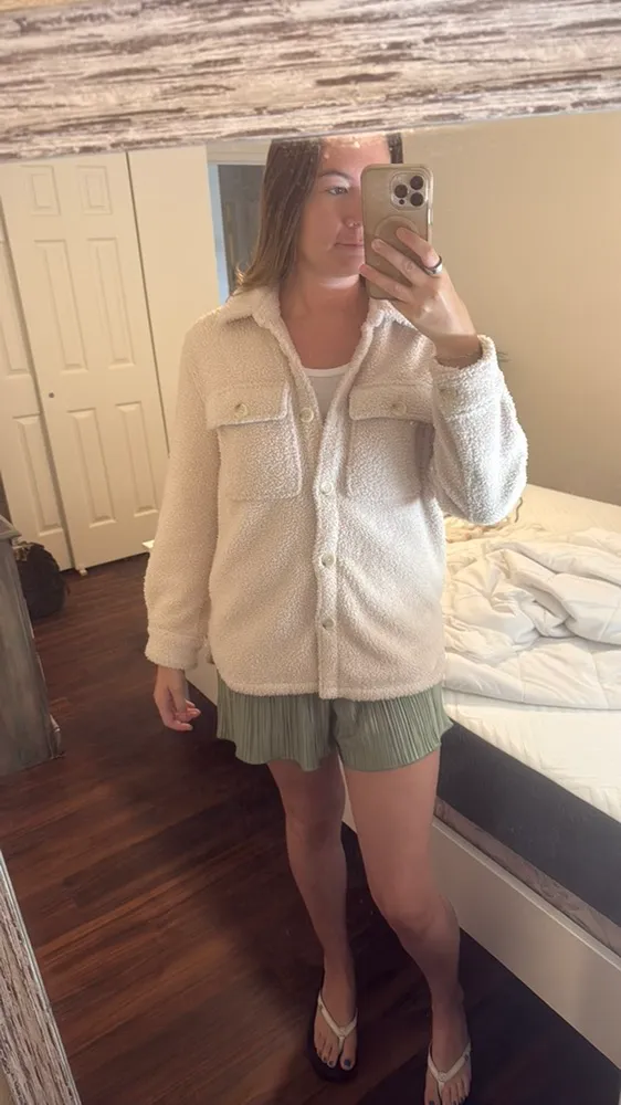 Abercrombie and Fitch Sherpa Jacket - Image 9
