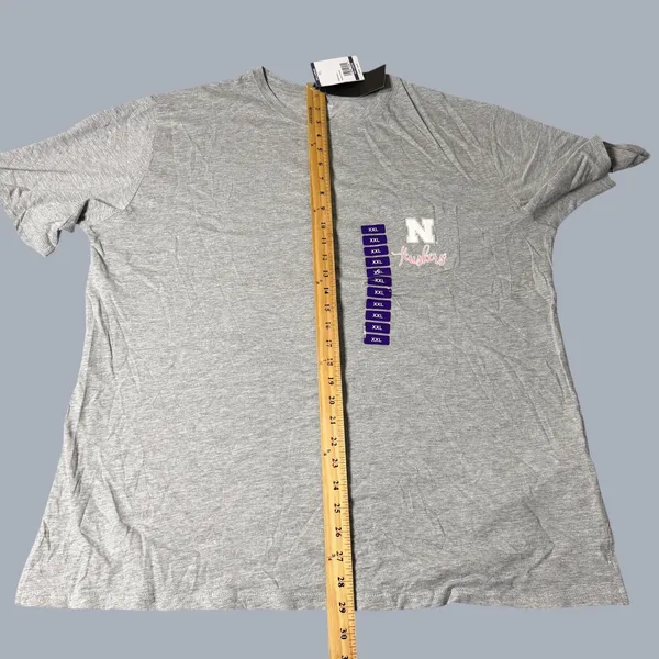 NEW Captivating Nebraska Huskers Womens XXL Gray Pocket T-Shirt NCAA Football - Image 6