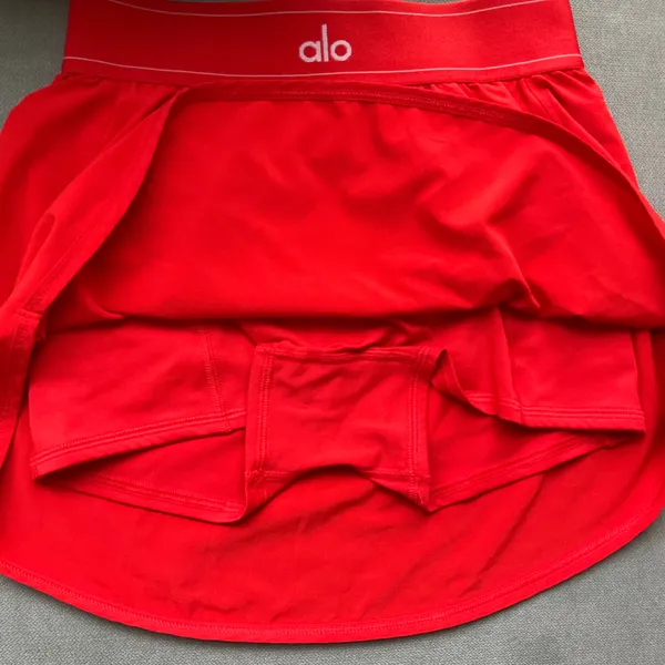 Alo Yoga Match Point Tennis Skirt Bright Red XS - Image 6