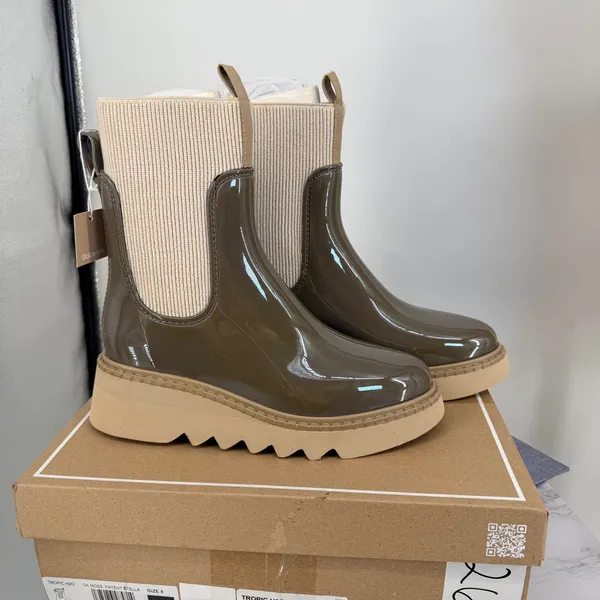 Dolce Vita Tropic H2O Rain Boots Women 8 Dark Moss Patent Stella Waterproof Lug‎ - Image 2