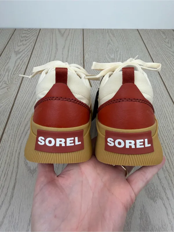 Sorel Women's Out N About IV Low Women's Waterproof Sneaker 7.5 Honey White $100 - Image 6