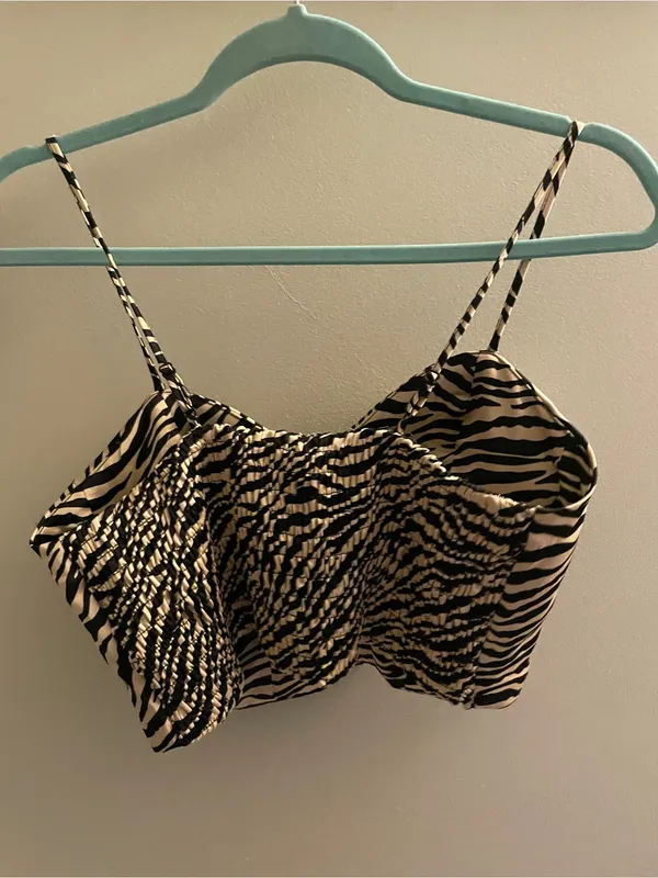 Sincerly Jules Zebra Print Satin Spaghetti Strap Crop Top - Black & Cream - Image 2