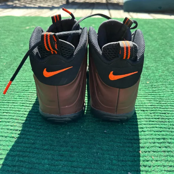 Nike Little Posite Pro GS 'Hyper Crimson' Size 4y Women’s Size 5.5 - Image 5