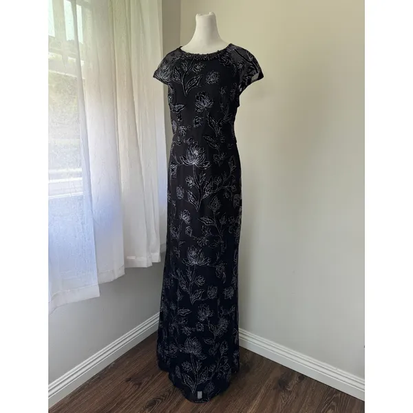 SLNY SL Fashions Black & Silver Cap Sleeve Floor Length Gown - Image 2