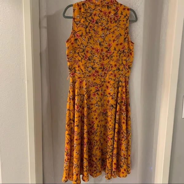 NANETTE by Nanette Lepore Sleeveless Dress Sz: 8 - Image 2