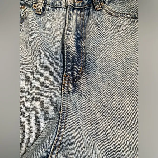 White fox boutique Light Wash Denim Jeans 27 - Image 4