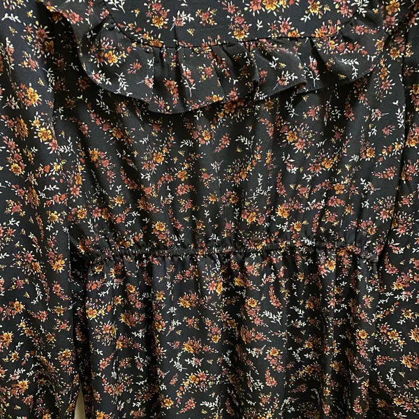 Bohme Modest Long Sleeve Smocked Floral Ruffle Midi Dress Size M - Image 4