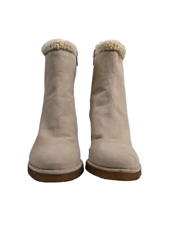 Vince Camuto Women's 7 M Bevvisa Tan Suede Upper Wedge Bootie - Image 3