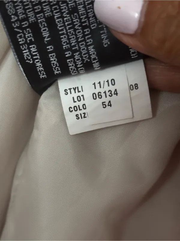 DKNY Muslin Double-Breasted Trench Coat with Belt - Size M‎ - DKNY Style 06134 - Image 8