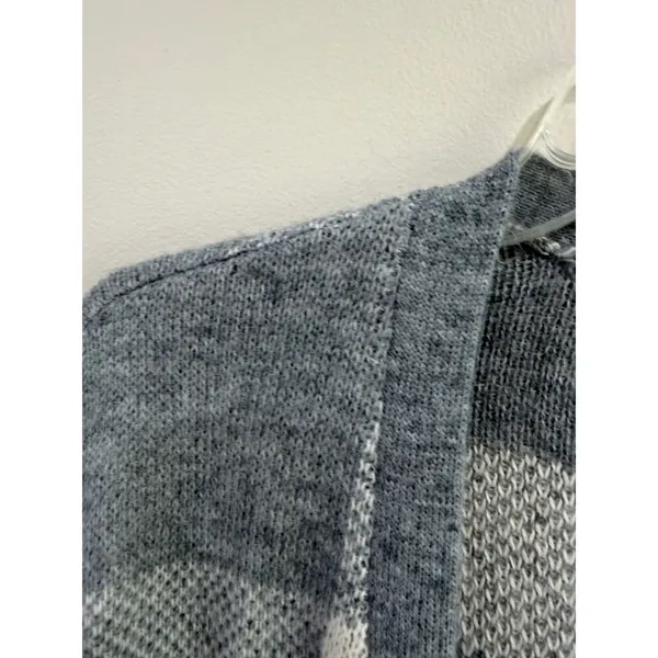 American Eagle Grey Plaid Open Front Cardigan Sweater Medium Pockets Oversized - Image 6