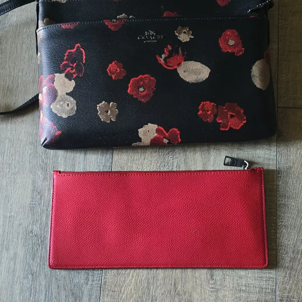 Coach Crossbody Leather - Image 8