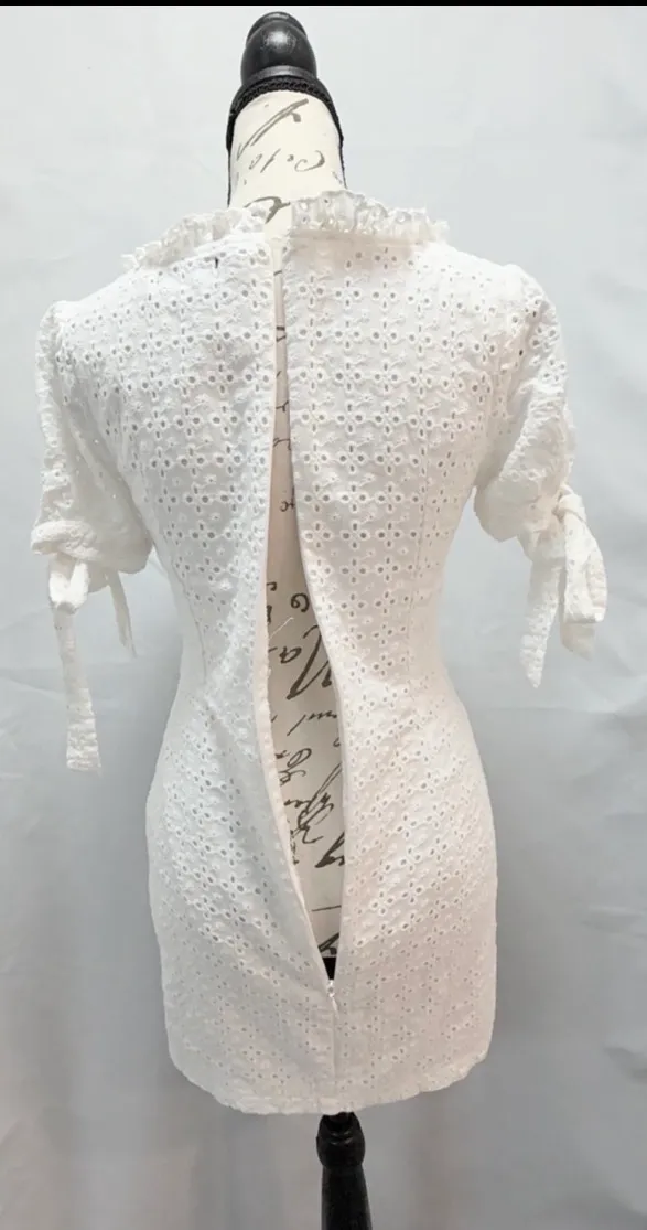 Pretty Little Thing 👗✨ Petite White Eyelet Cut-Out Mini Dress (US 2) 🤍🌸 - Image 11