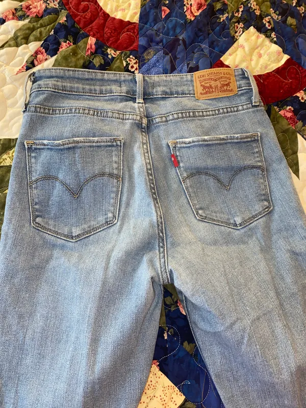 Levi's Jeans - Image 2