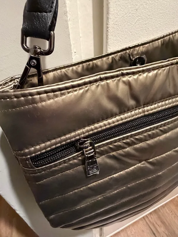 Think Royln metallic silver quilted handbag with horizontal stitching - Image 9