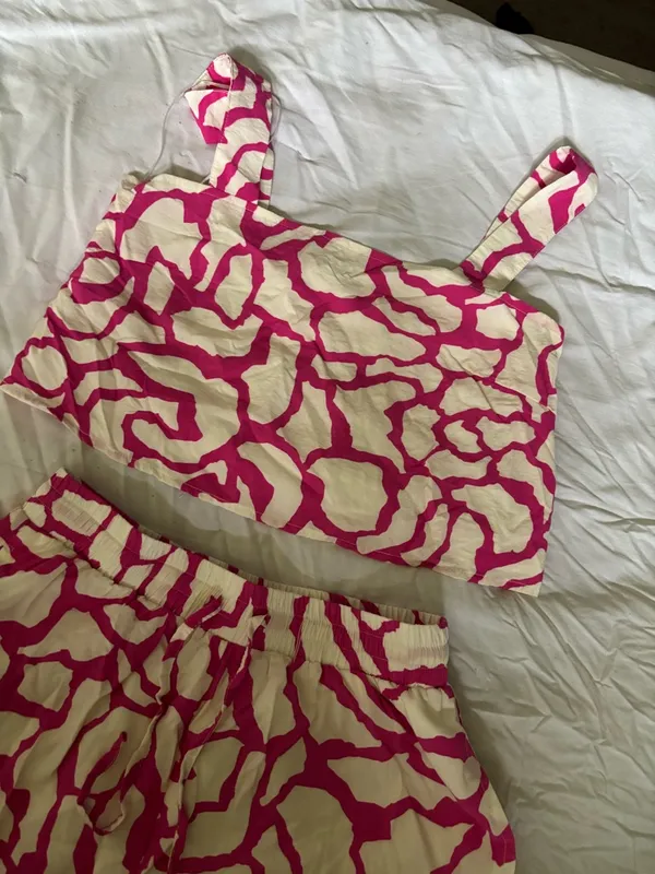 Pink and Cream Matching Crop Top & Shorts Set - Image 3