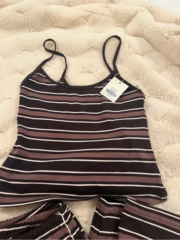 SET Active Easy Stripe Pants & Tank in Driftwood - Image 3