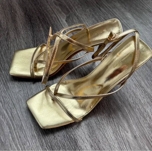Steve Madden Gold strappy high heel sandals - Image 3