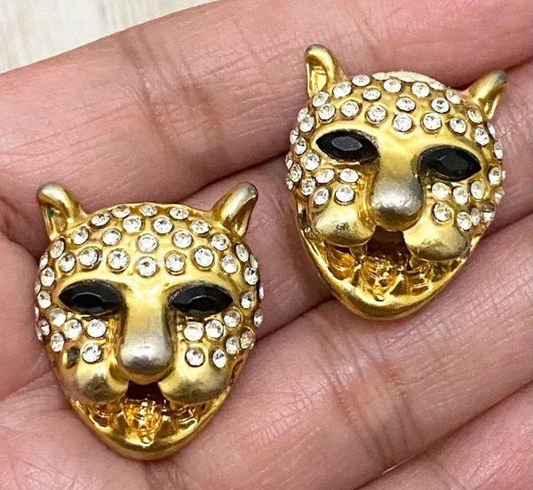 Vintage Jaguar Head Clip On Earrings - Image 2