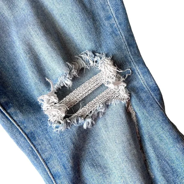 Good American Good Legs Distressed Crop Jeans - Image 9