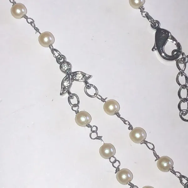 Monet Elegant Faux Pearl and Silver Tone Dainty Beaded Necklace - Image 7