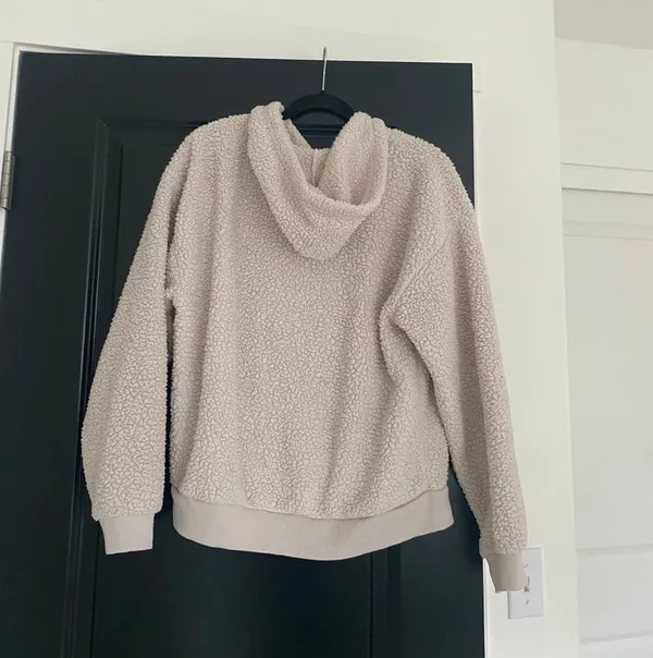 American Eagle Cozy Fleece Hoodie - Image 4