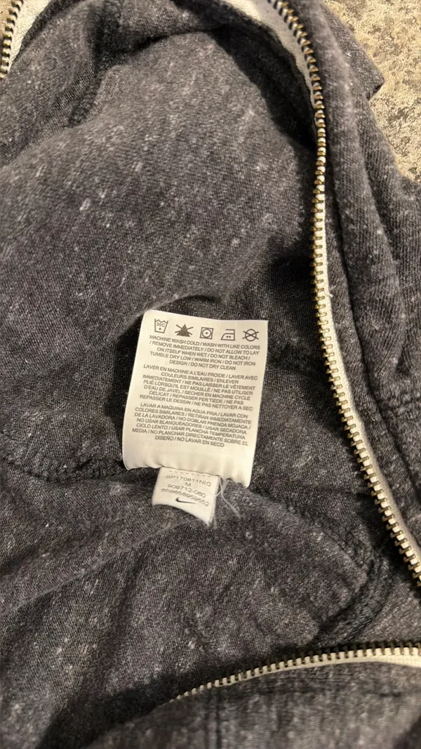 Nike Zip-Up Jacket - Image 4