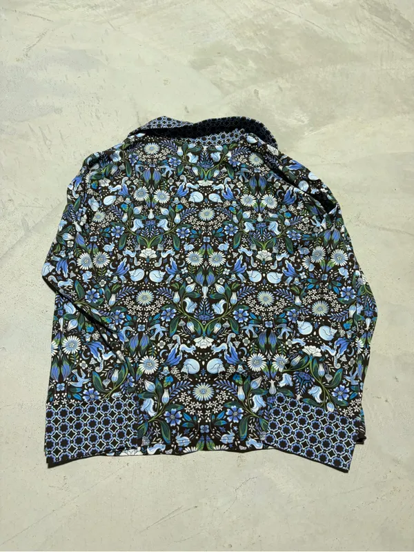 Vera Bradley enchanted woodland Floral Print Button-Up pajama shirt small - Image 6
