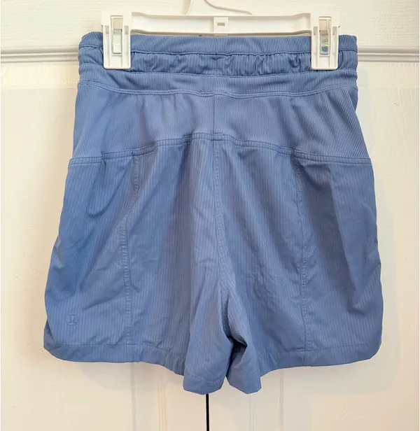 Lululemon Dance Studio High-Rise Shorts 3.5" - Image 3