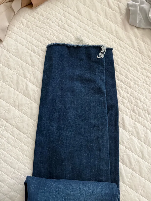 Hidden Jeans - Image 3