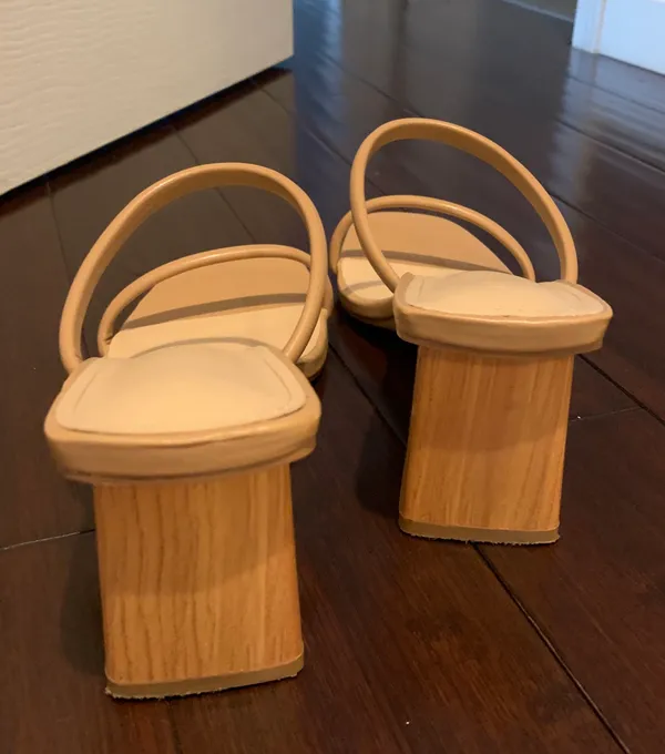 Bamboo & Nude Strappy Heels Tan Size 9.5 - Image 3