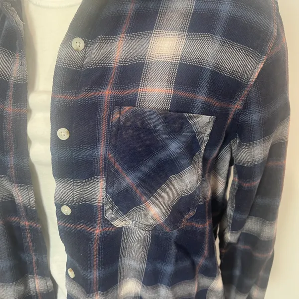 Mossimo Long Sleeve Flannel Button Up  - Image 4