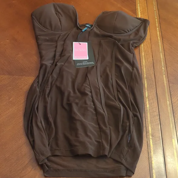 Pretty Little Thing strapless dress chocolate dress Size 14 - Image 3