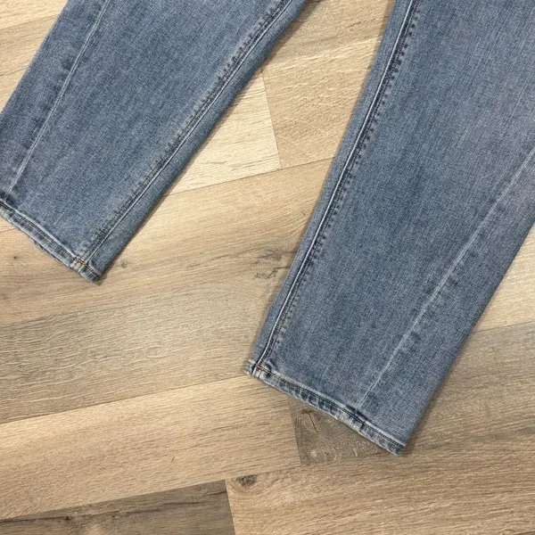 Express Super High Rise Mom Jeans‎ Blue 10 Crop Straight - Image 7