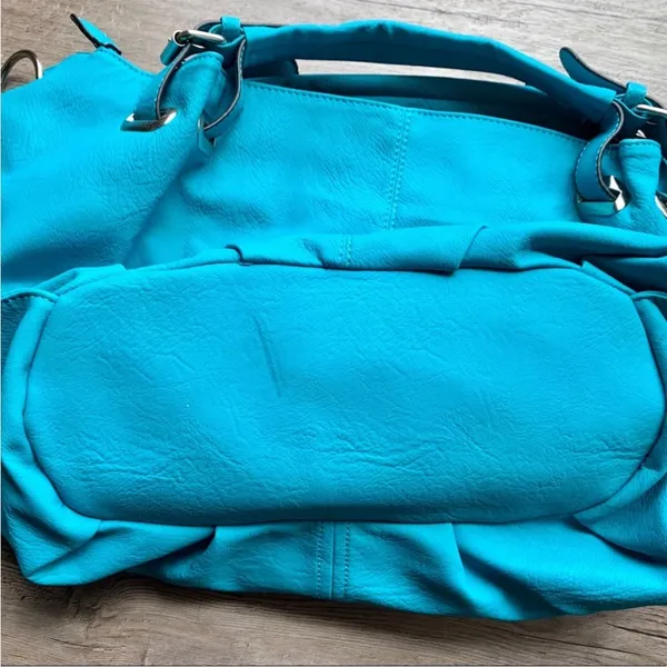 NWT Yoki Teal Vegan Leather Tassel 2-Way Slouchy Shoulder Bag - Image 9