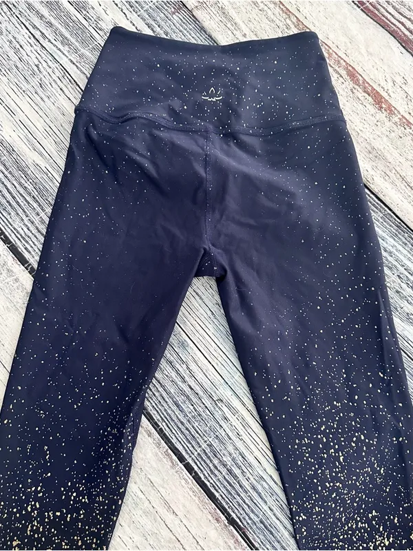 Beyond Yoga Navy and Ombre Gold Speckle Leggings - Image 3