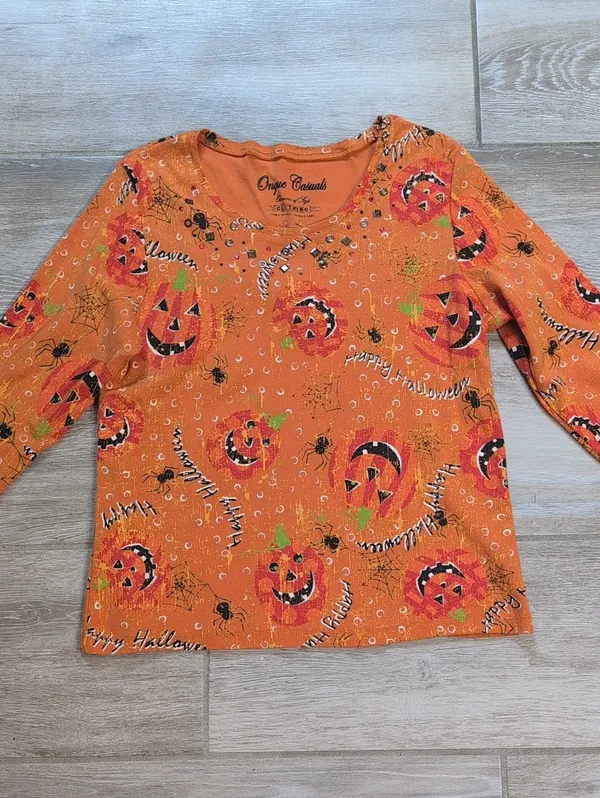 Onque Casuals 3/4 Sleeve Halloween Top | Pumpkin Halloween Pattern Shirt - Image 3
