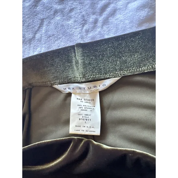 Max Studio Skirt Size L Green Velvet Skirt Elastic Waist Made In USA - Image 6