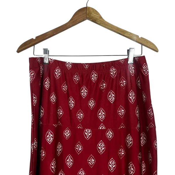 Southern Lady Paisley Medallion Border Maxi Skirt Red Boho Stretch Size M - Image 2
