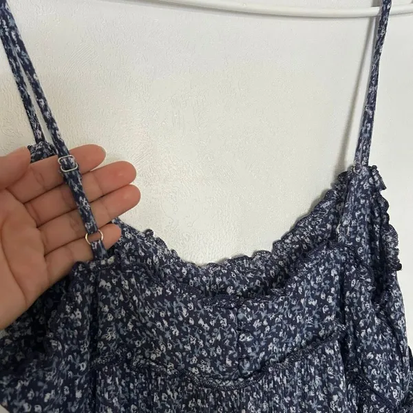 Lulus Floral Tiered Mini Dress Women’s Size M Navy Blue Ruffle Strappy - Image 4