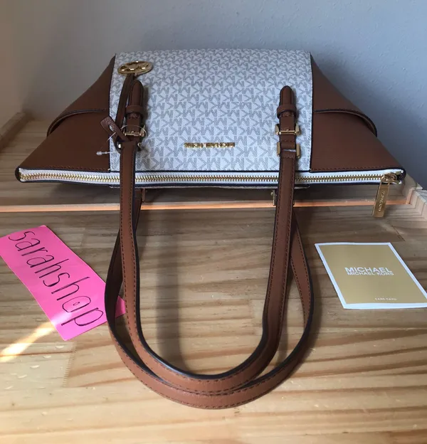 Michael Kors Purse - Image 5